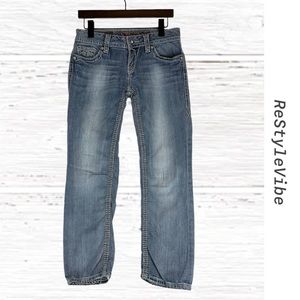 ROCK REVIVAL Women’s Size 29 Denim Jeans Alanis Style Capri Fit Stretch Bling